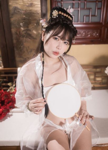 莫妮卡三级未删减版在线观看