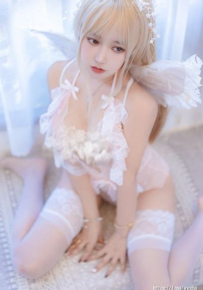 八面玲珑的申小姐
