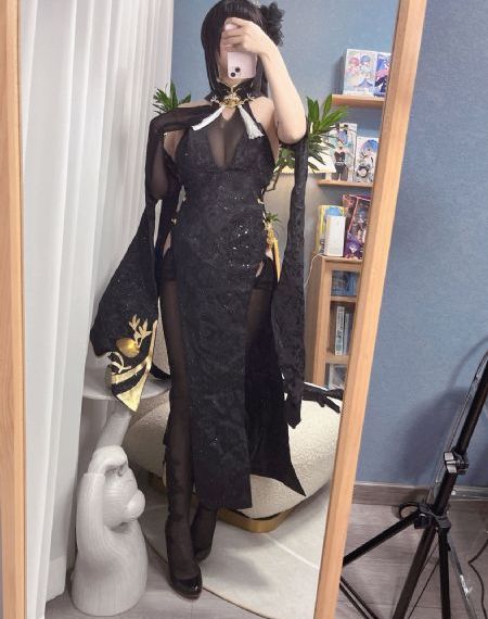 一楼一鬼