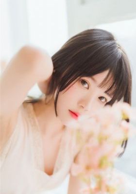 丰满女邻居做爰bd图片