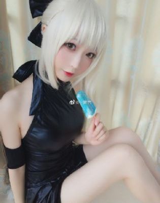 在丈夫面前耍了